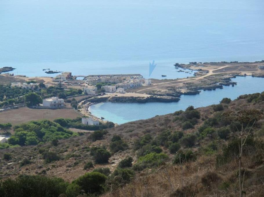 Il Cubo, Monovano Col Mare Su Tre Fronti. فافينانا المظهر الخارجي الصورة